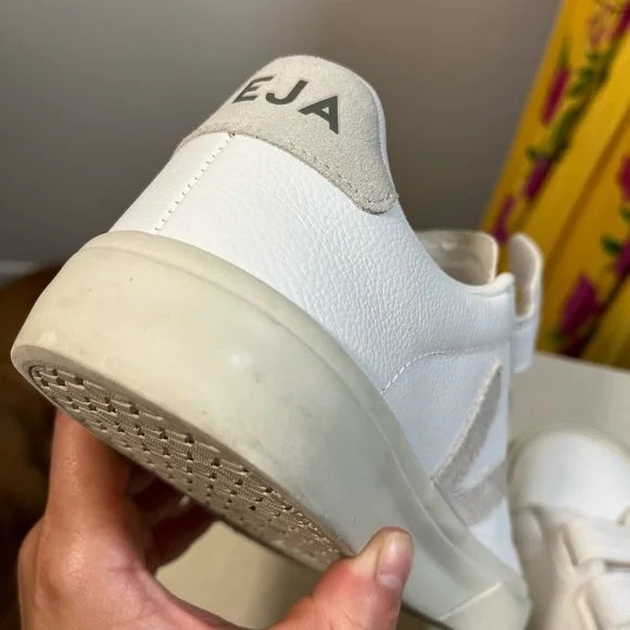 Veja Recife Logo Sneaker - Picture 11 of 13